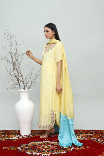 Pure Tussle Silk Ensemble